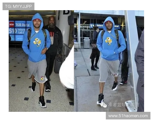 AJ比赛中竖中指的背后意义与球场文化探讨